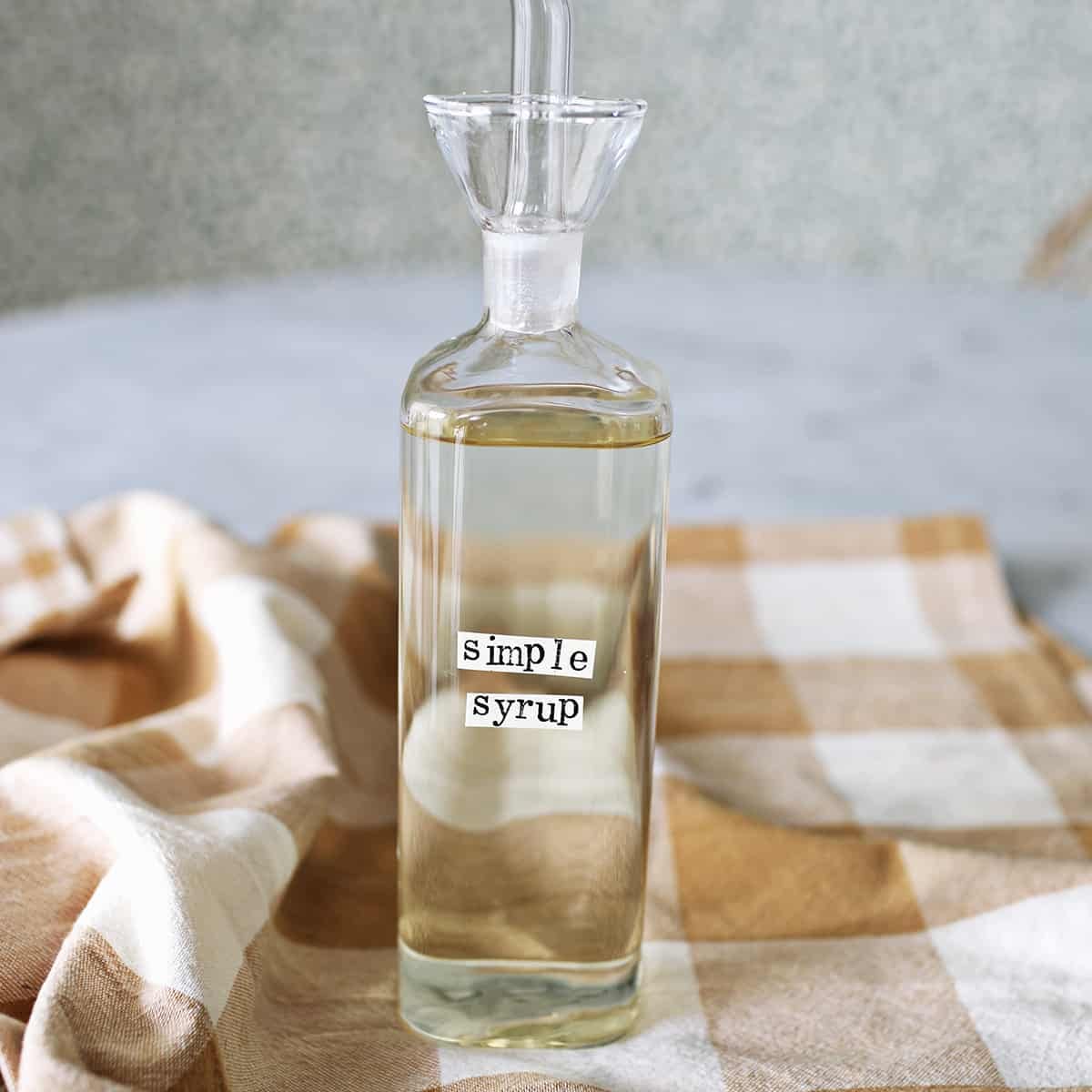 Homemade Simple Syrup: Unlock Rich Flavors for Cocktails & More